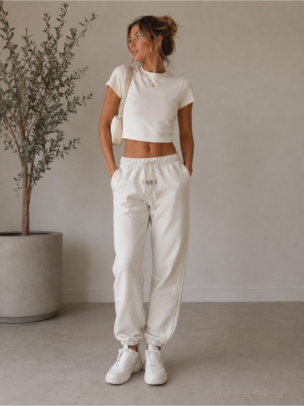 Fear of God Essentials Fleece Sweatpants – Women’s Size Small